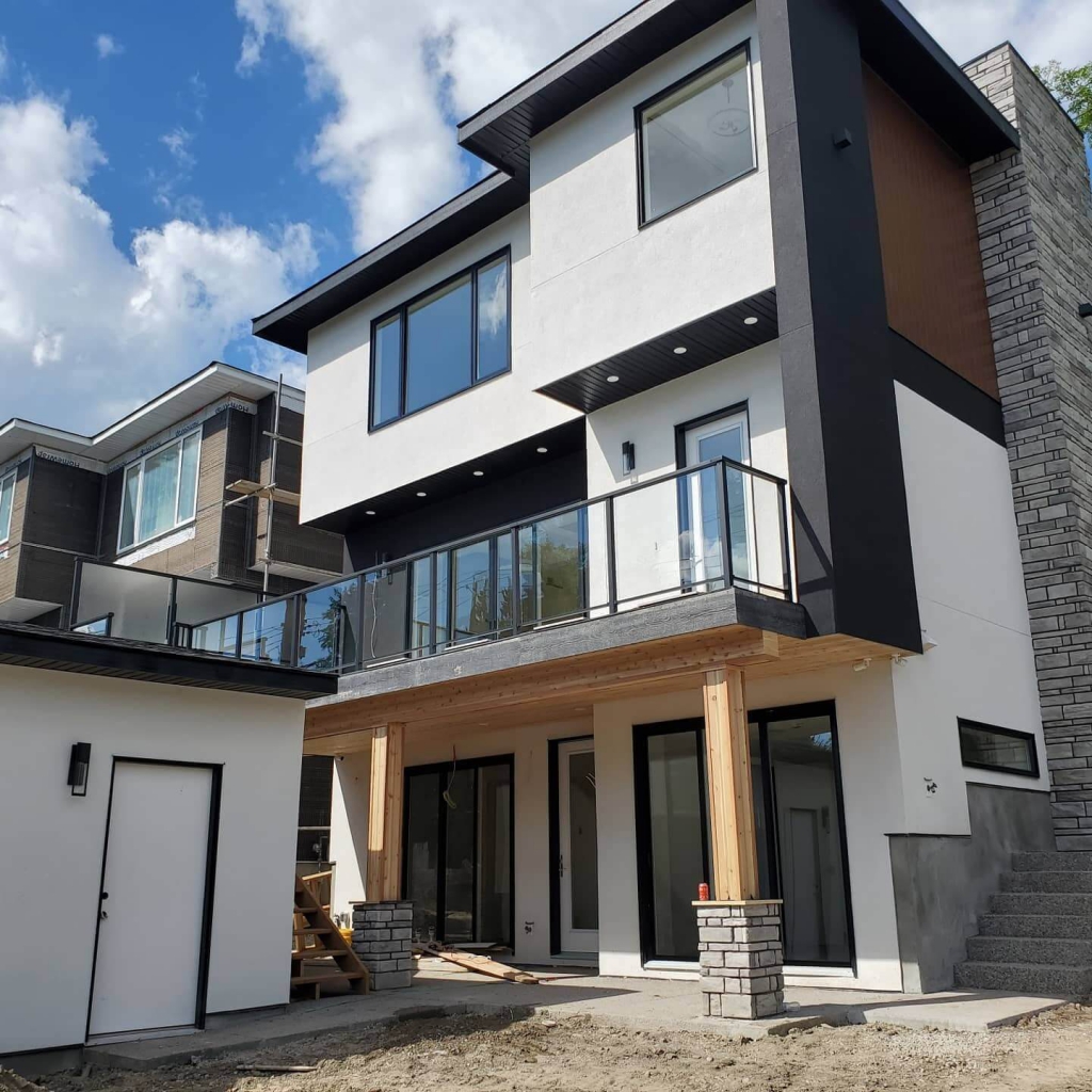 Clean Windows on Residential House Newly Bult